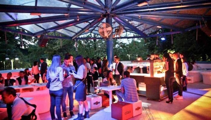 parco sempione bar bianco milano