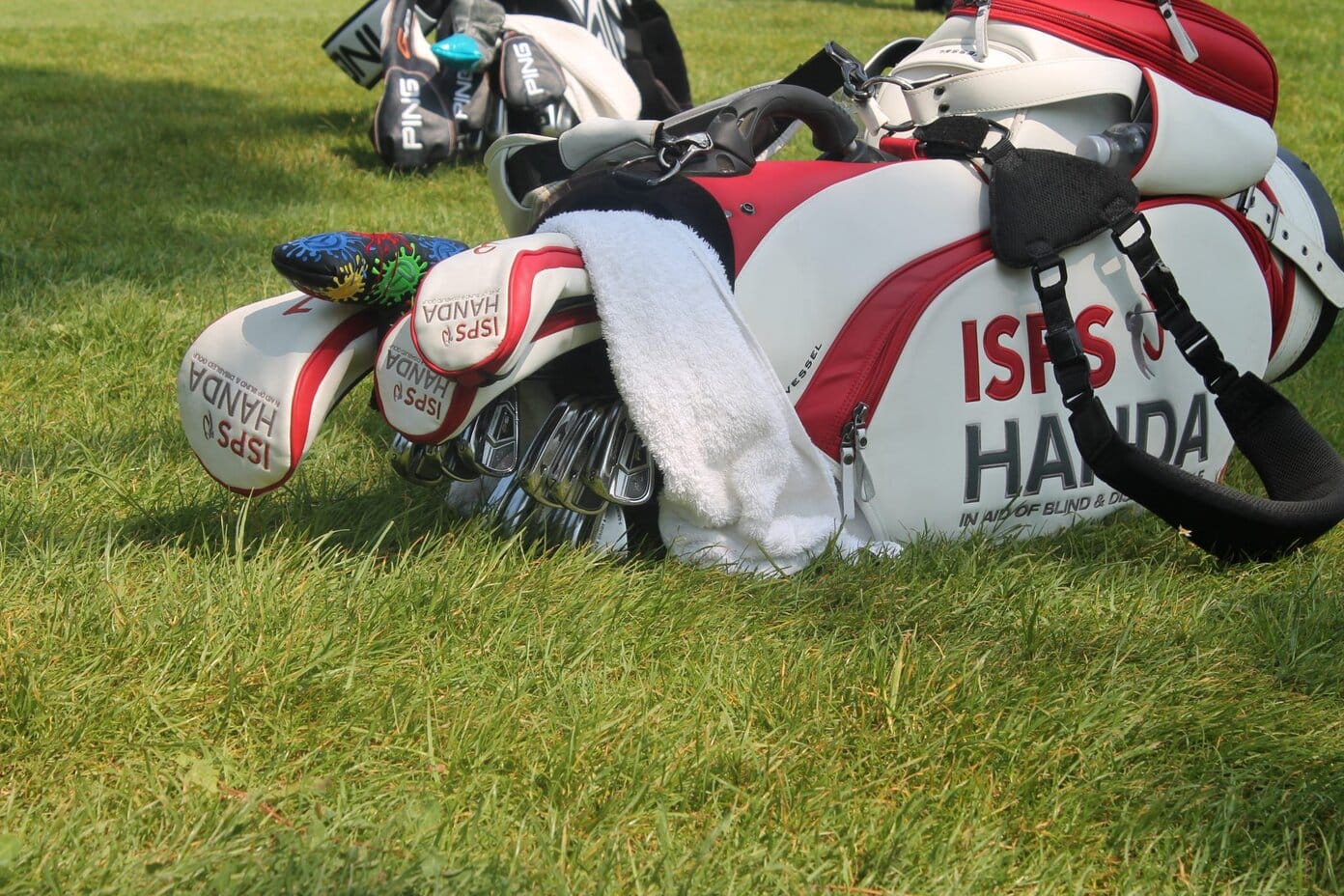 Thornbjorn Olesen Thornbjorn Olesen golf bag
