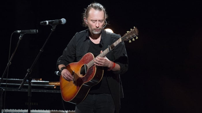 Watch Radiohead Debut "Glass Eyes" Live - @Pitchfork.com 1 Watch Radiohead Debut "Glass Eyes" Live - @Pitchfork.com Artes & contextos RadioHead III