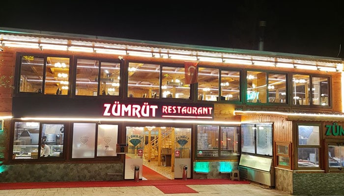 مطعم زمرد في آيدر
