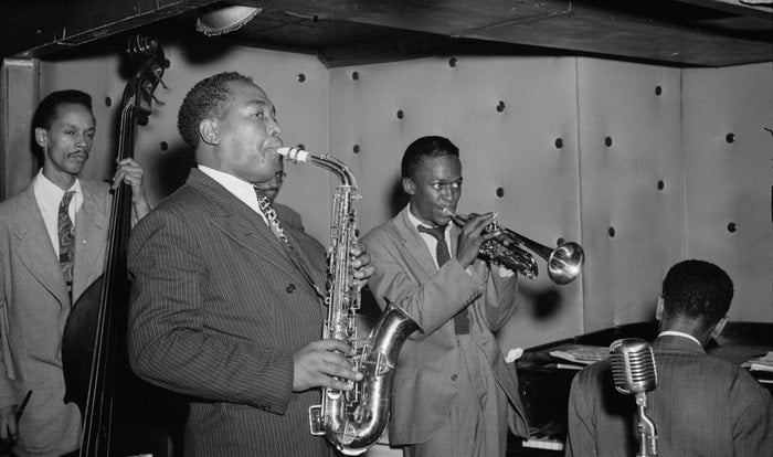 Jazz: Origens e Influências (Parte I) 5 Charlie Parker, Tommy Potter, Miles Davis, Duke Jordan, and Max Roach