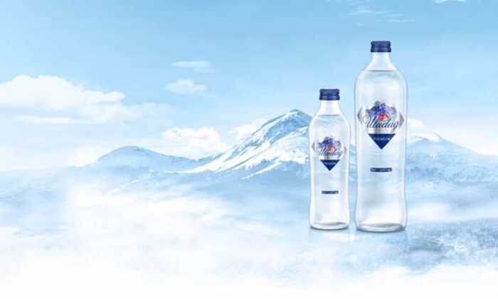 Uludag Premium Dogal Kaynak Suyu Simdi Yeni Cam Sisesinde Emlaktafark