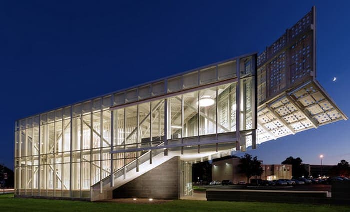 Davis-Harrington Welcome Center / Dake Wells Architecture - @archdaily 1 Davis-Harrington Welcome Center / Dake Wells Architecture - @archdaily Artes & contextos Dake Wells