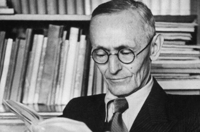 The Magic of the Book: Hermann Hesse on Why We Read - @brainpickings Artes & contextos hermann hesse