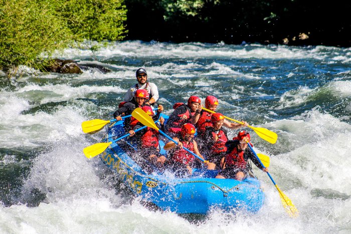Rafting Trancura river Pucon Chile
