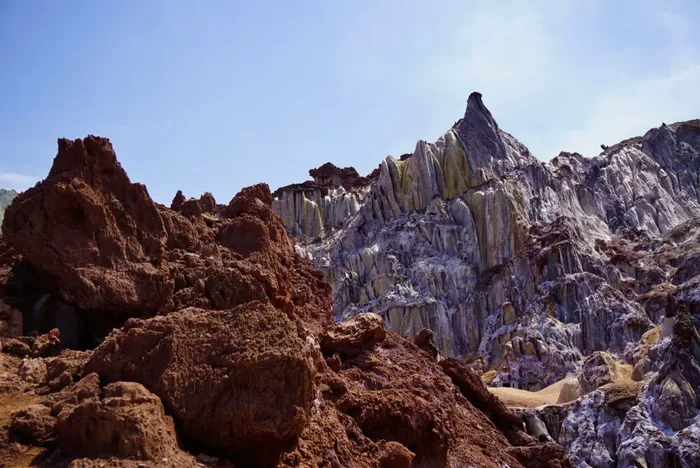 Silence valley, Hormuz, Iran – Experiencing the Globe