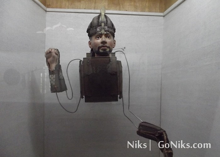 Soldier costume at museum in delhi