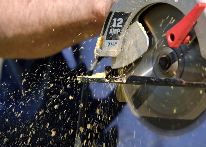 How to Change a Circular Saw Blade