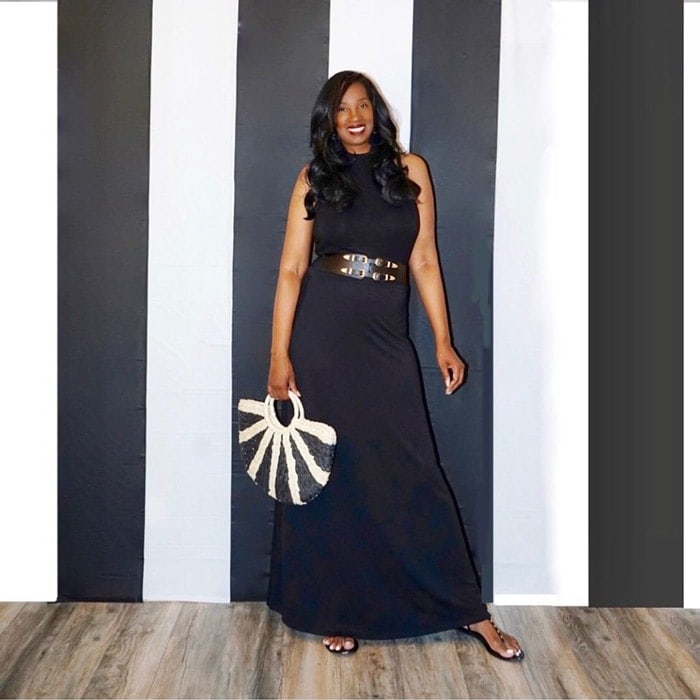 how to wear a belt with a maxi dress