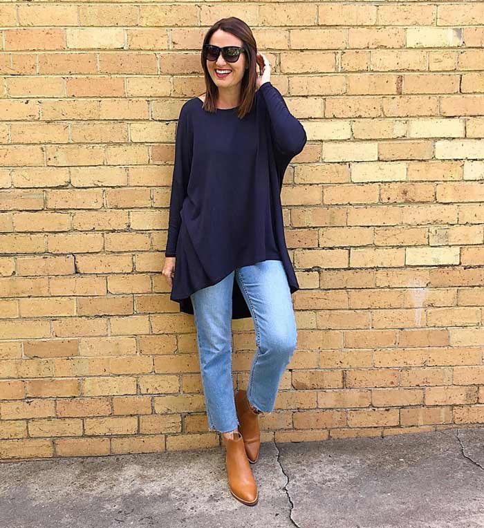 Choose the right tunics that make you look good in your leggings or jeans | 40plusstyle.com