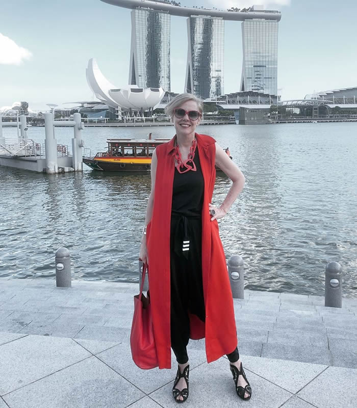 How To Dress When You Are Short And Styles Petite Women Look