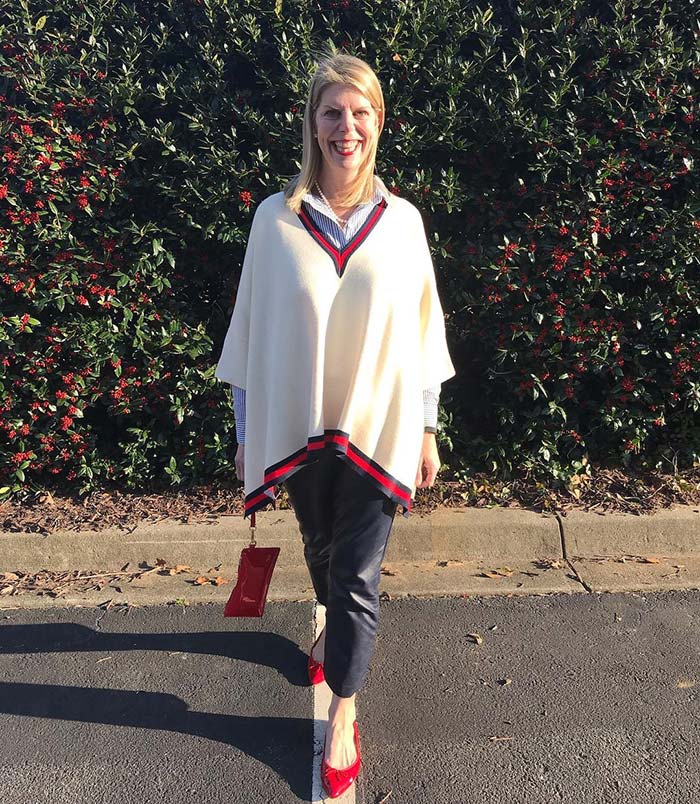 How to layer clothes - Alexis layers her poncho over her shirt | 40plusstyle.com