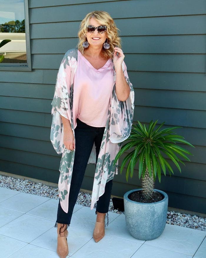 wearing a beach cover up with jeans | 40plusstyle.com