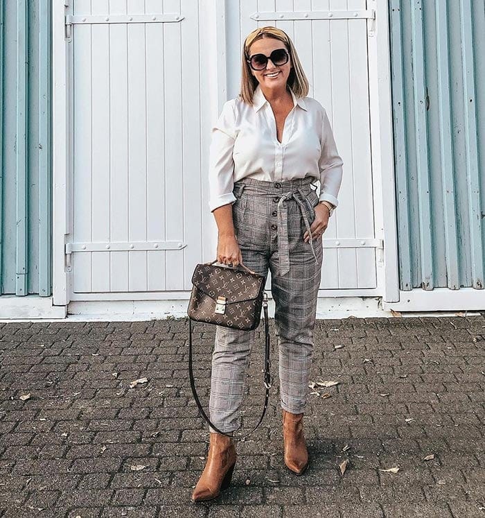 How to dress for Thanksgiving - Jona wears a silk shirt and plaid pants | 40plusstyle.com
