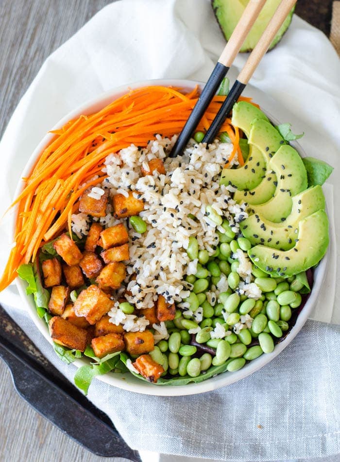 Healthy Sriracha Baked Tofu Brown Rice Bowls | vegan poke, gluten-free