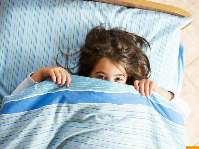 Tipps gegen Bettnässen bei Kindern