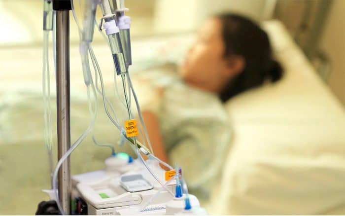 Las pruebas que usan un marcador de proteína recién descubierto "podrían mejorar aún más el tratamiento curativo del cáncer de mama", dicen los investigadores.