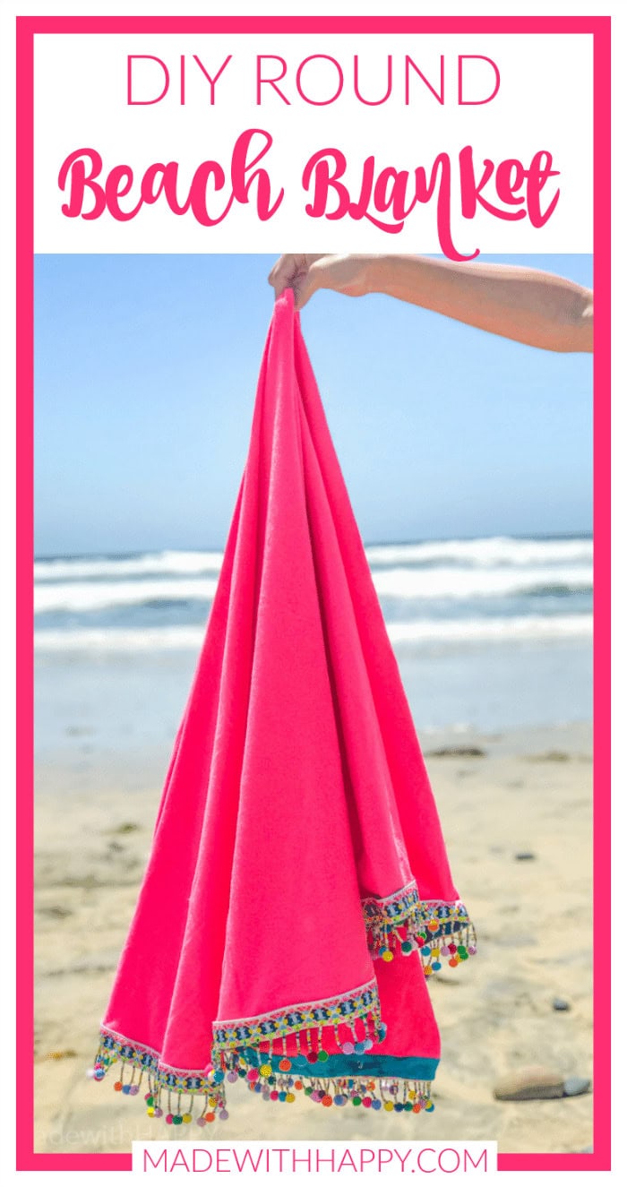 DIY Round Blanket. Perfect blanket or beach towel. Bright, round towels are one of the Summer's hottest trends. No-sew DIY round beach blanket is my favorite this Summer.