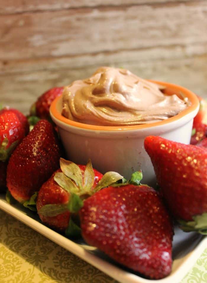 Skinny Chocolate Fruit Dip