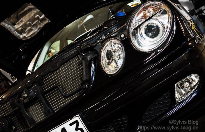 Mercedes Benz von vorne