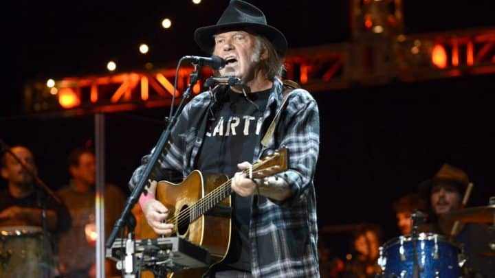 #neilyoung - Neil Young ‘energised’ by album sessions - @Classic Rock 1 #neilyoung - Neil Young ‘energised’ by album sessions - @Classic Rock Artes & contextos Neil Young III
