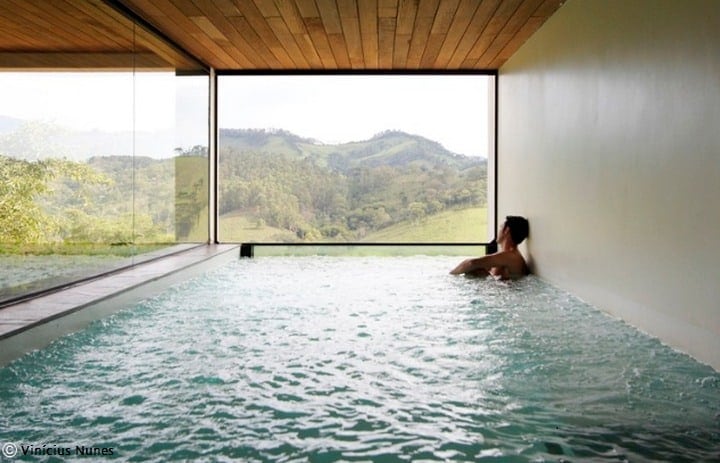 Architecture and the Bare Body: 15 Spaces for Healing, Relaxing and Bathing 1 Architecture and the Bare Body