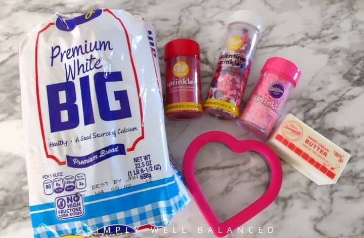 Ingredients for Valentine's Day Fairy bread
