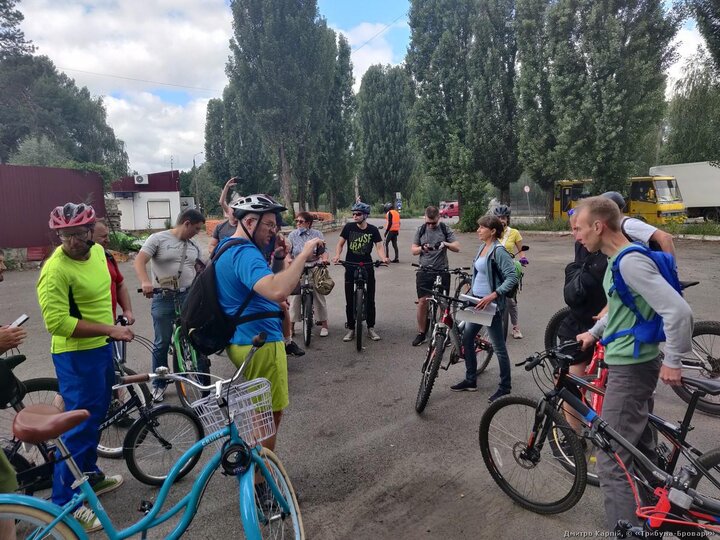 Зупинка біля "Заводу пластмас"