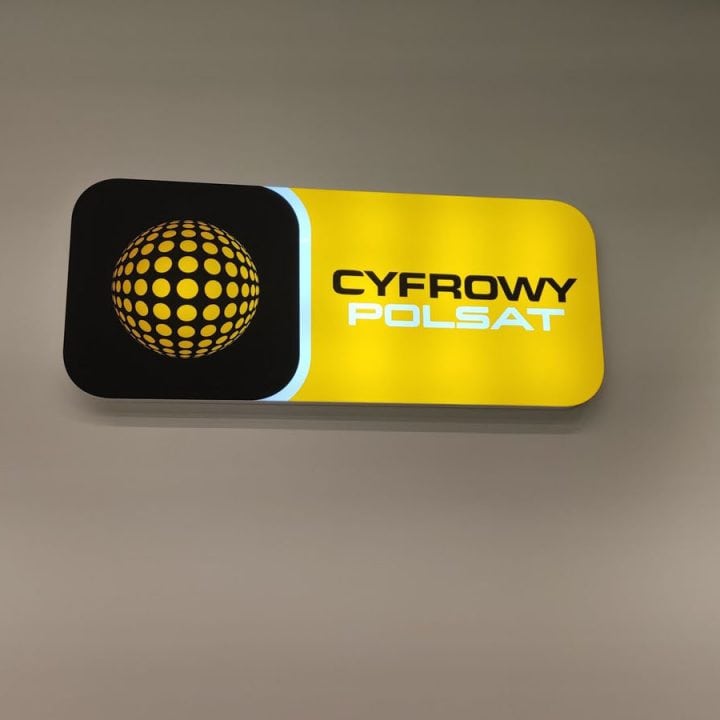 Płytki kaseton wykonany z taśmy aluminiowej