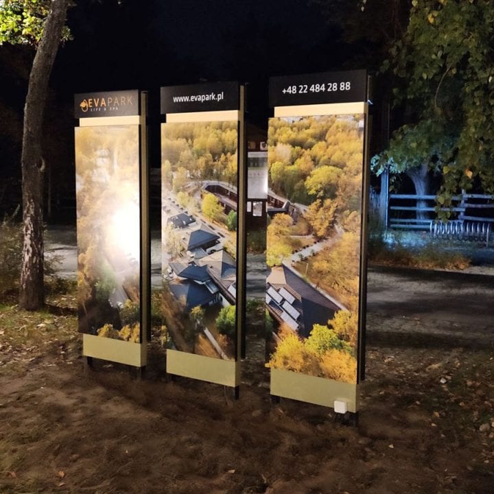 Elementy informacyjne ośrodka wypoczynkowego i spa