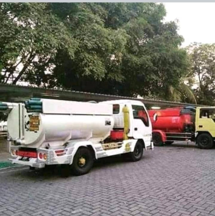 sedot wc rungkut surabaya