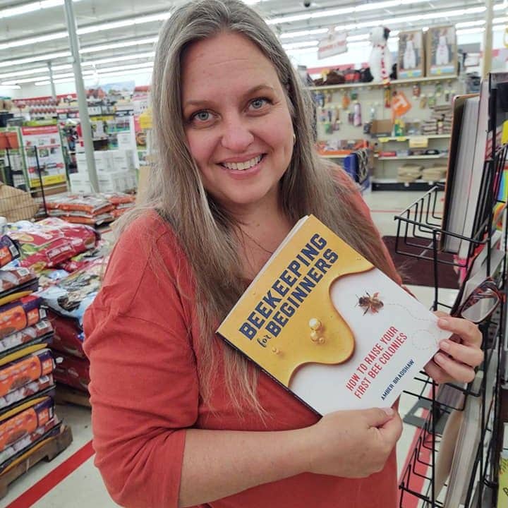 Amber abd Bee book Amber-Bradshaw-Bee-book-author