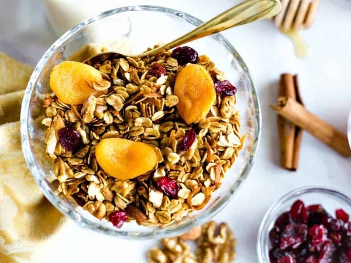 Easy Homemade Granola with Nuts