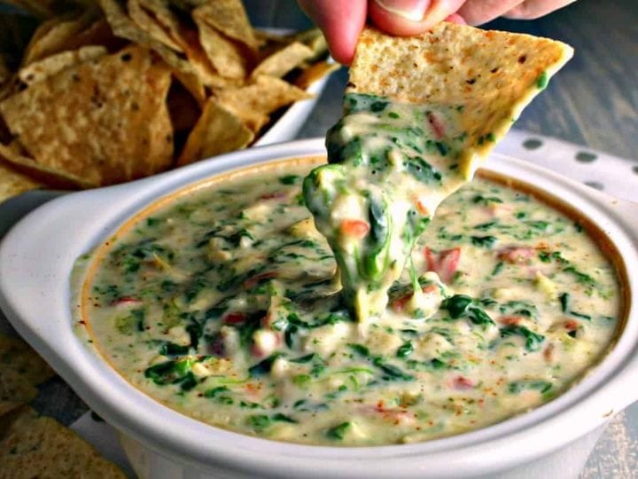 Easy Spinach Artichoke Dip