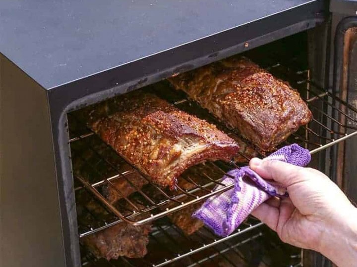 EASY Smoked Baby Back Ribs