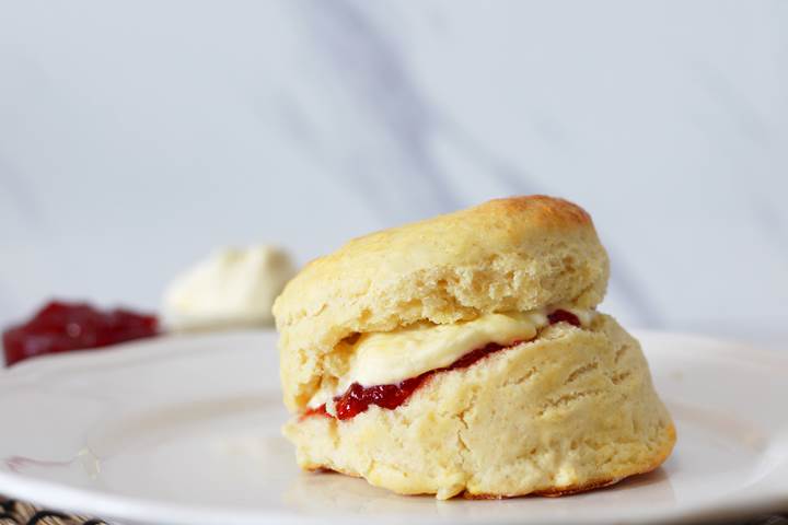 English Scones and Clotted Cream
