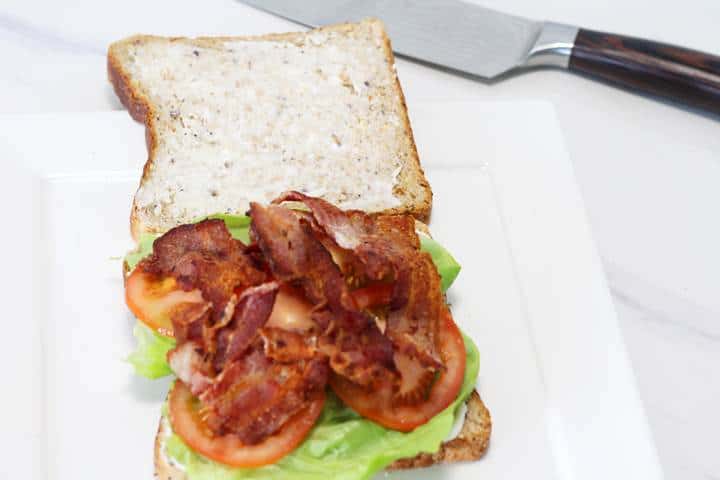 bacon lettuce and tomato sandwich