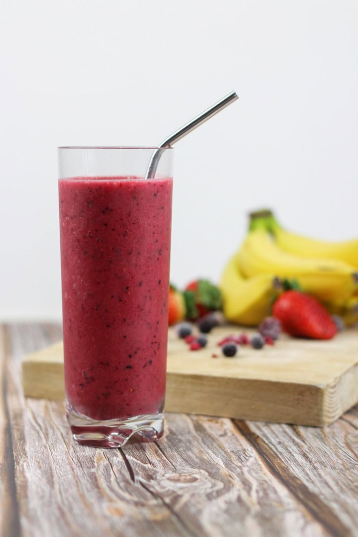 summer fruits banana strawberry mango smoothie