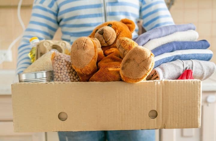 Declutter kids toys
