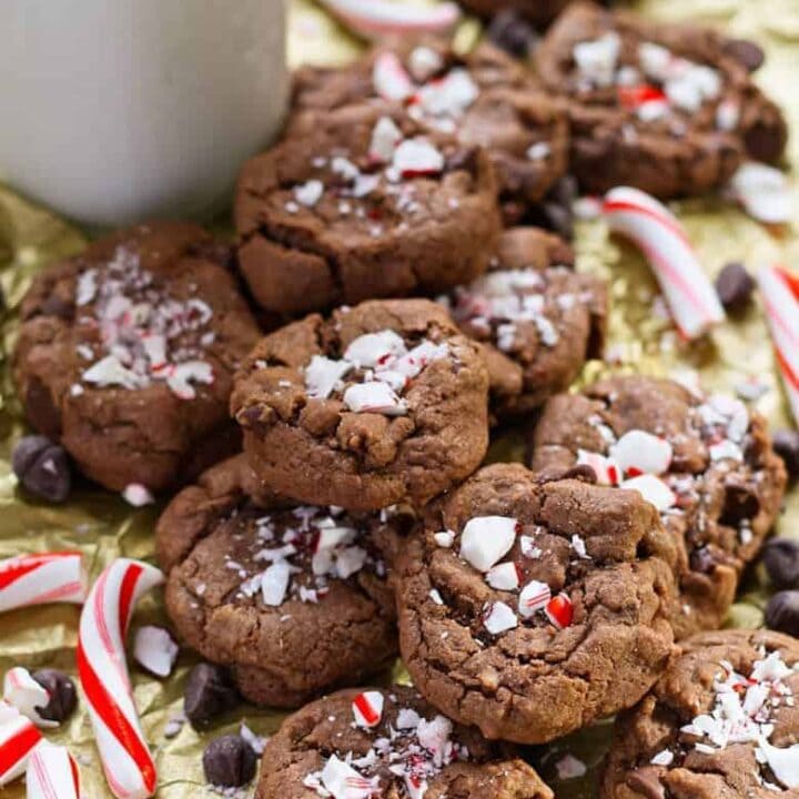 Double Peppermint Chocolate Chip Cookies