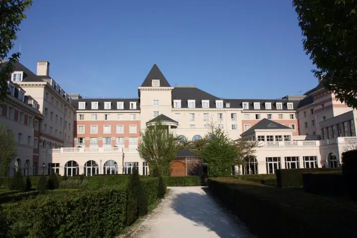 Ein wahrhaft königlicher Anblick: Das Dream Castle Hotel von Vienna International beim Disneyland Paris