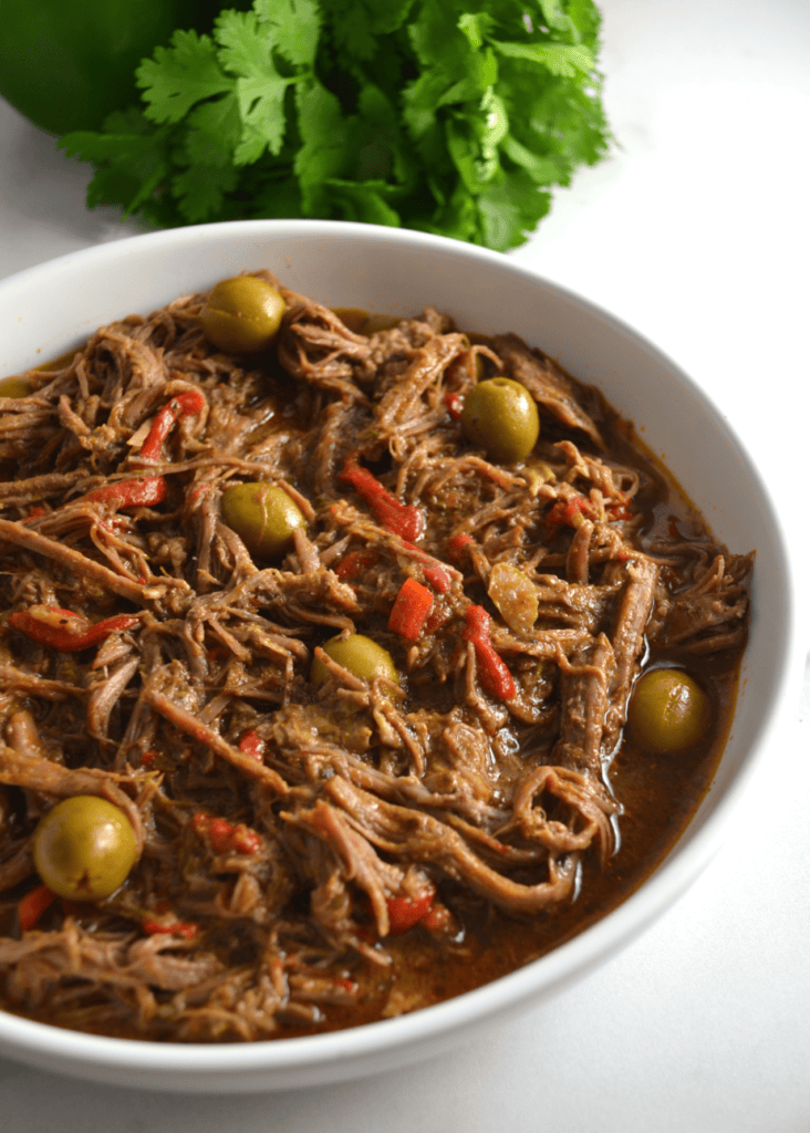 Slow Cooker Ropa Vieja (Cuban Shredded Beef Stew)
