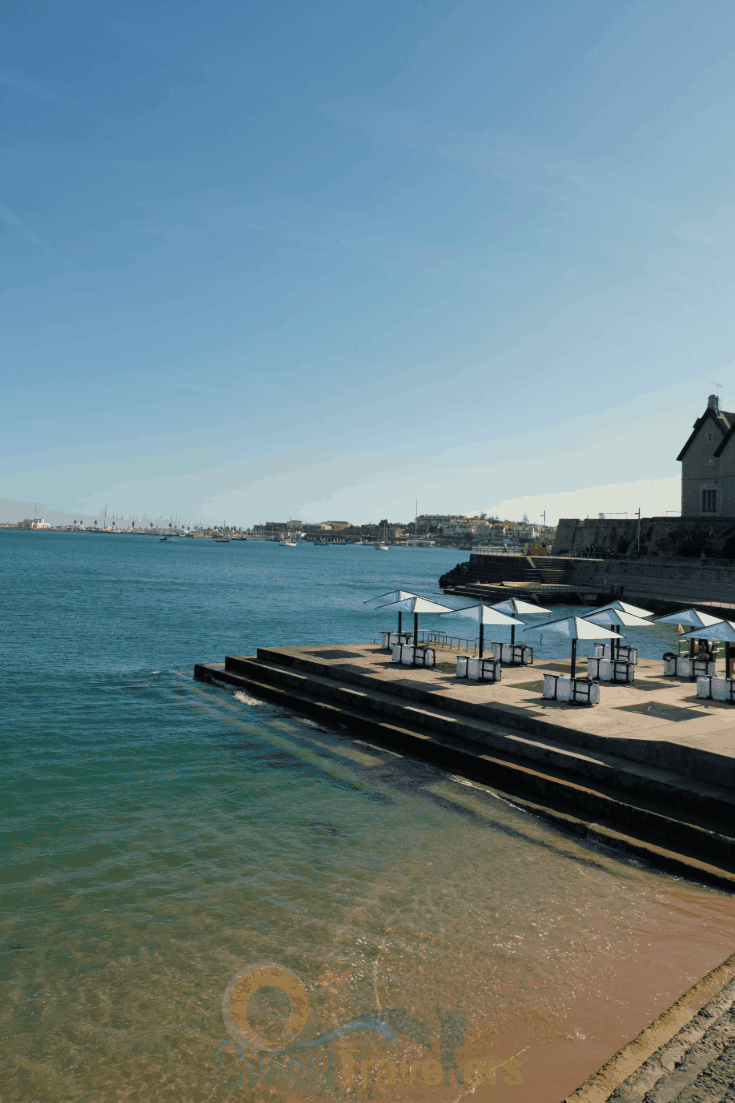 Walking from Estoril to Cascais is one of the best things to do in Cascais.