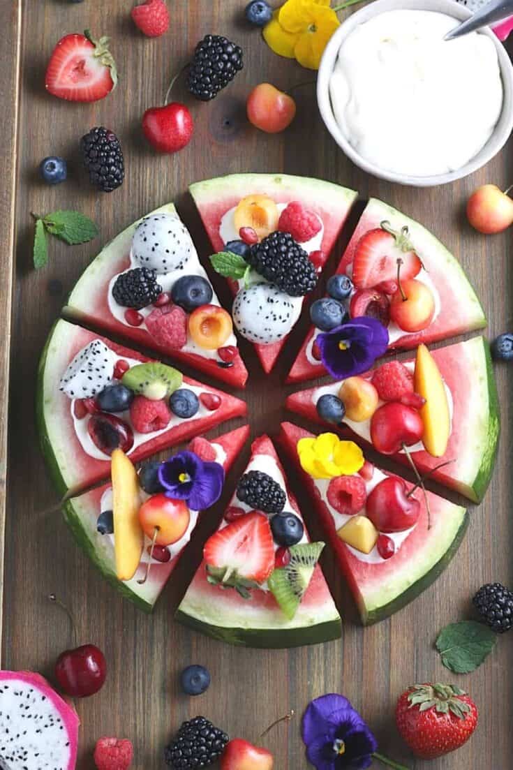 This Watermelon Pizza recipe is a refreshing dessert. No oven is needed for this sweet and delicious no-bake dessert recipe. It is the perfect summer fruit recipe.