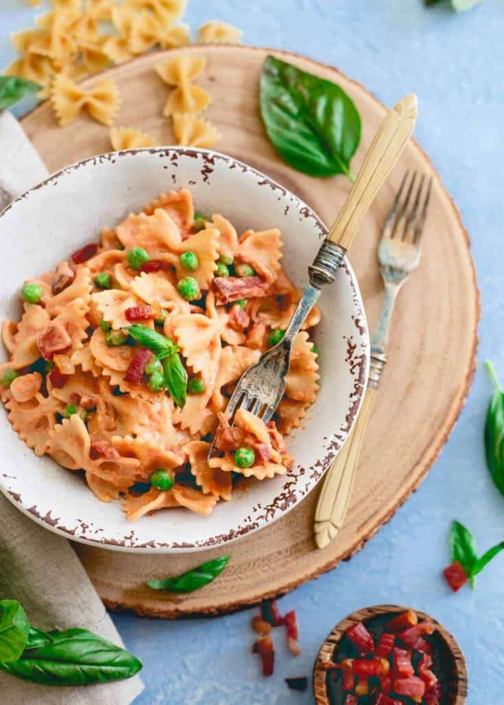 Creamy Tomato Farfalle with Peas and Crispy Prosciutto