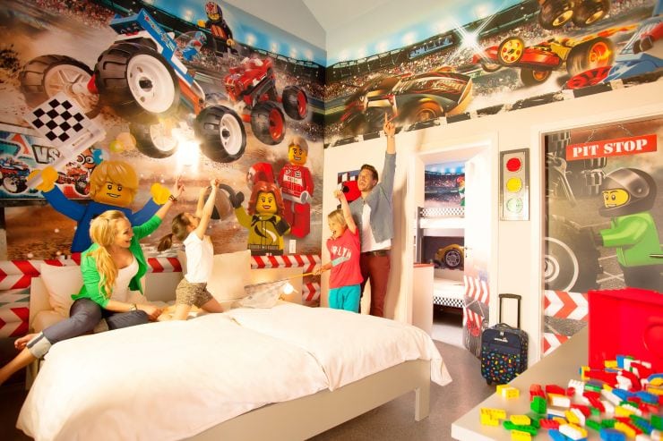 Foto: LEGOLAND Deutschland Resort, Feriendorf, Rennfahrer Zimmer