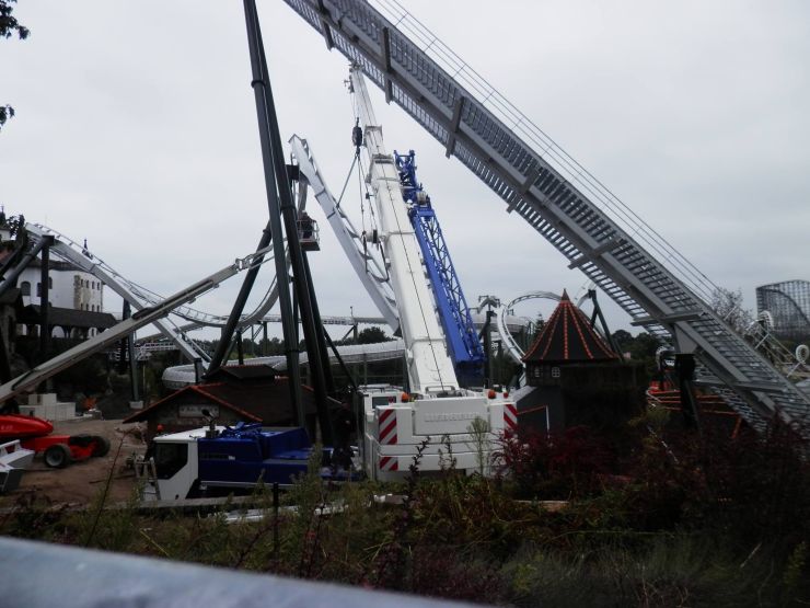 Foto: theheidepark, Wing Coaster Bauupdate – 15.09.2013