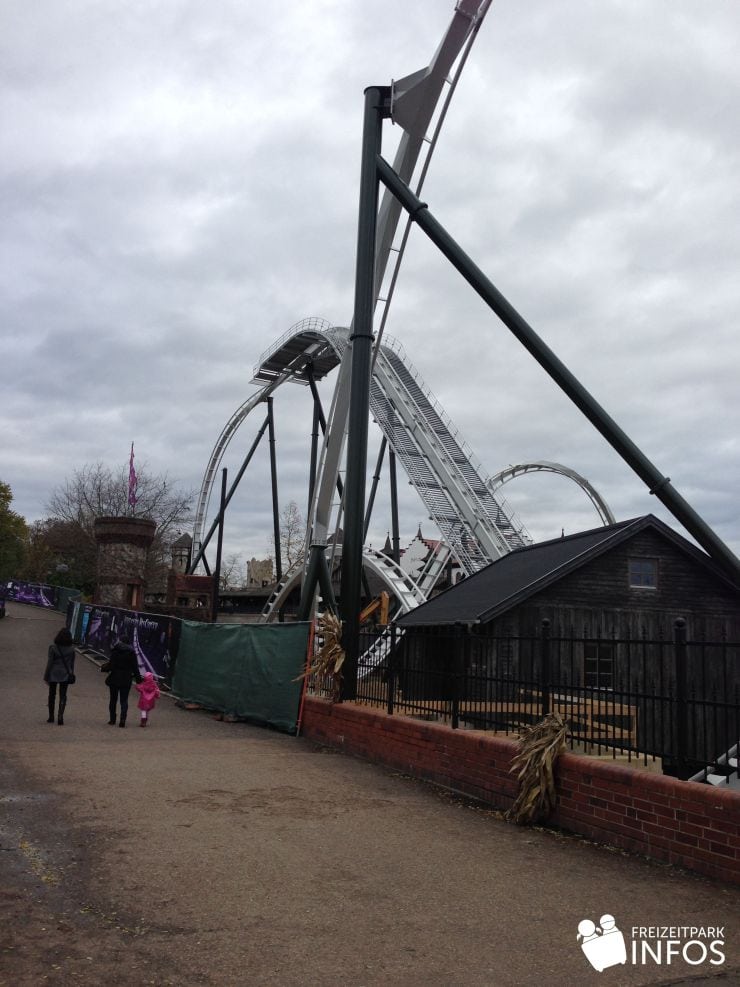 Foto: Freizeitparkinfos.de, Baubilder vom Wing Coaster für 2014, 26.10.2013