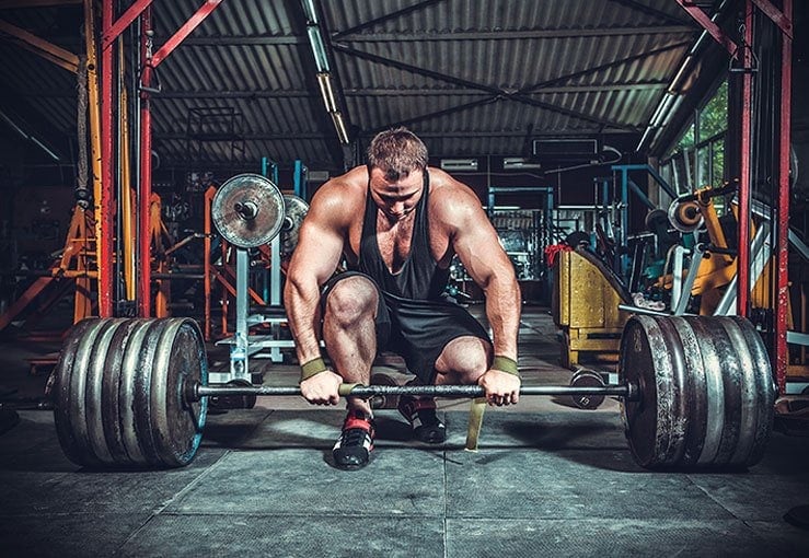 Powerlifter Opstel van 'n Deadlift