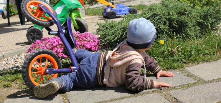 Chin Lacerations in Children—A Call for Caution Chin Lacerations in Children—A Call for Caution